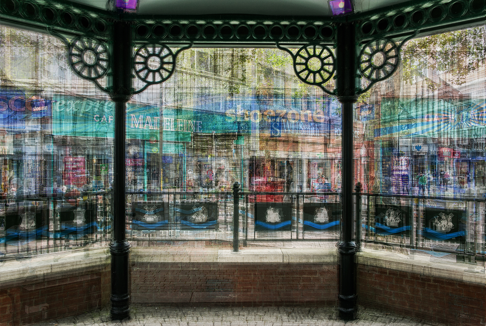 TOWN CENTRE BANDSTAND